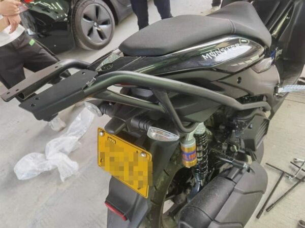 YAMAHA AEROX ACCESSORIES INDIA YAMAHA AEROX LUGGAGE RACK - Image 3